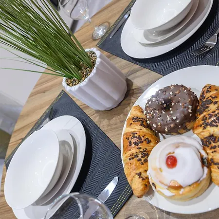 Fantastic Modern 1 Bedroom * Leeds (West Yorkshire)