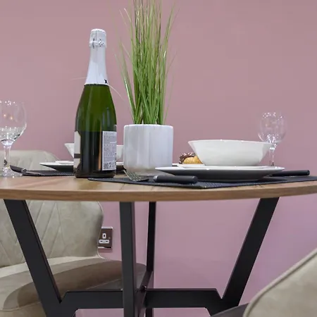 Fantastic Modern 1 Bedroom Daire Leeds (West Yorkshire)