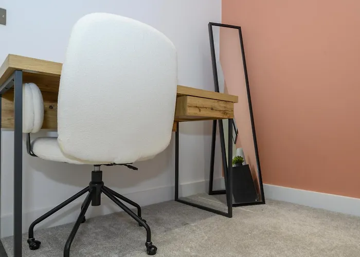 Fantastic Modern 1 Bedroom Apartment