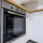 Apartamento Fantastic Modern 1 Bedroom *