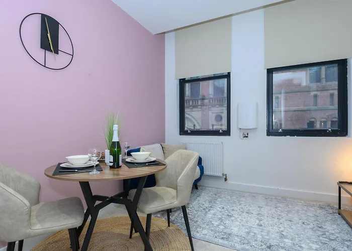 Fantastic Modern 1 Bedroom Апартаменти *