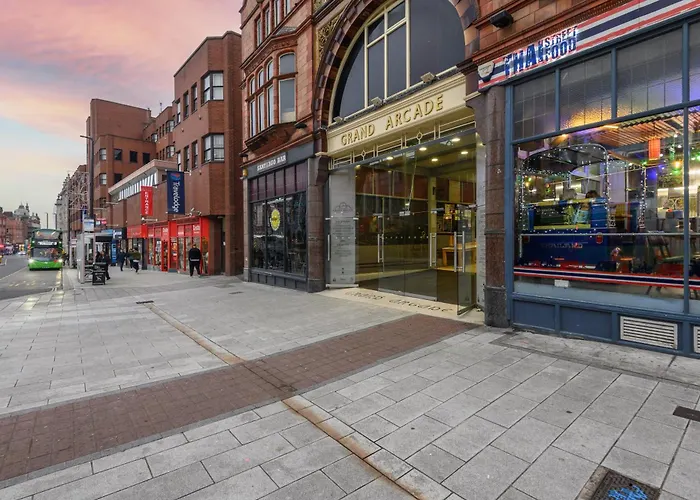 Fantastic Modern 1 Bedroom